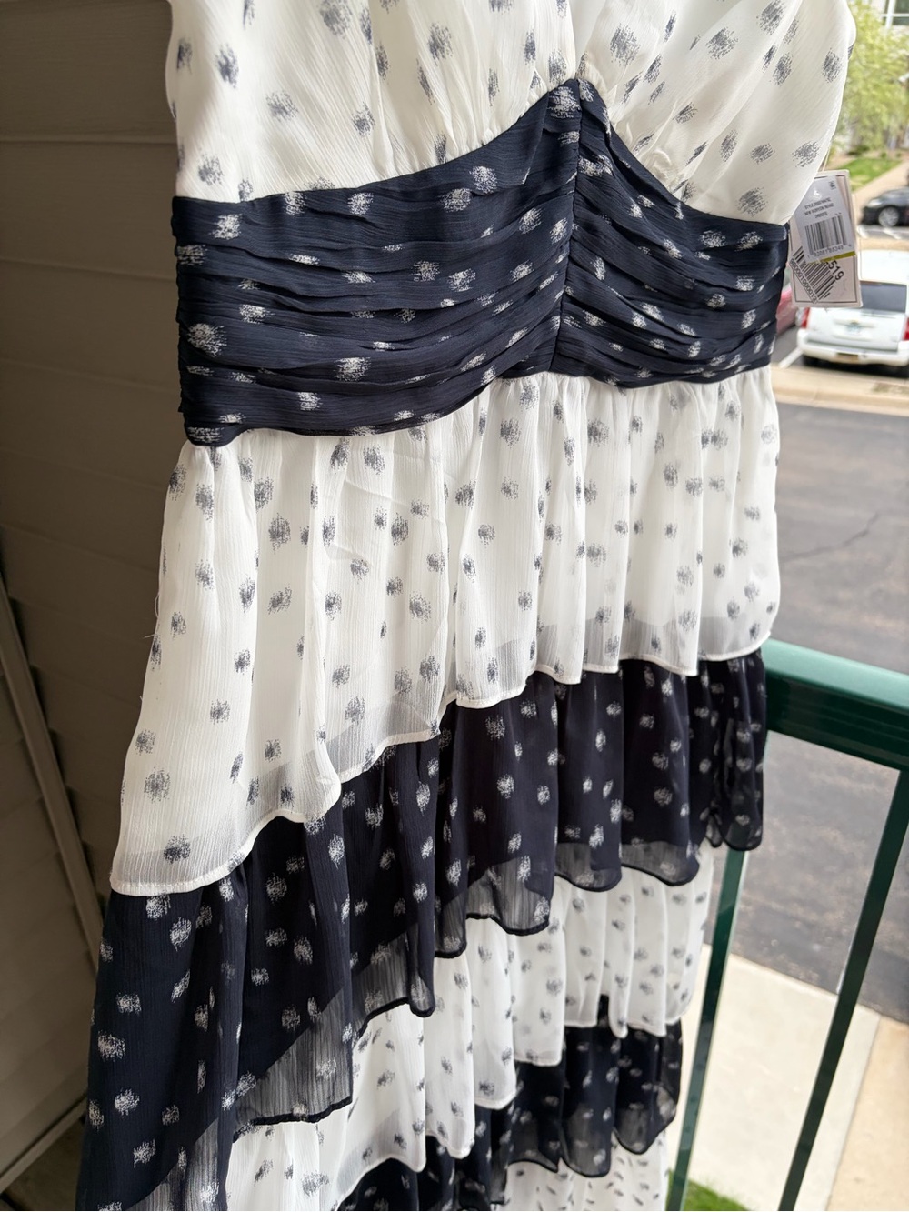 🆕✨ 1.STATE Polka Dot Tiered Maxi Dress Size 14 White Navy Chiffon Casual Party - Picture 11 of 17